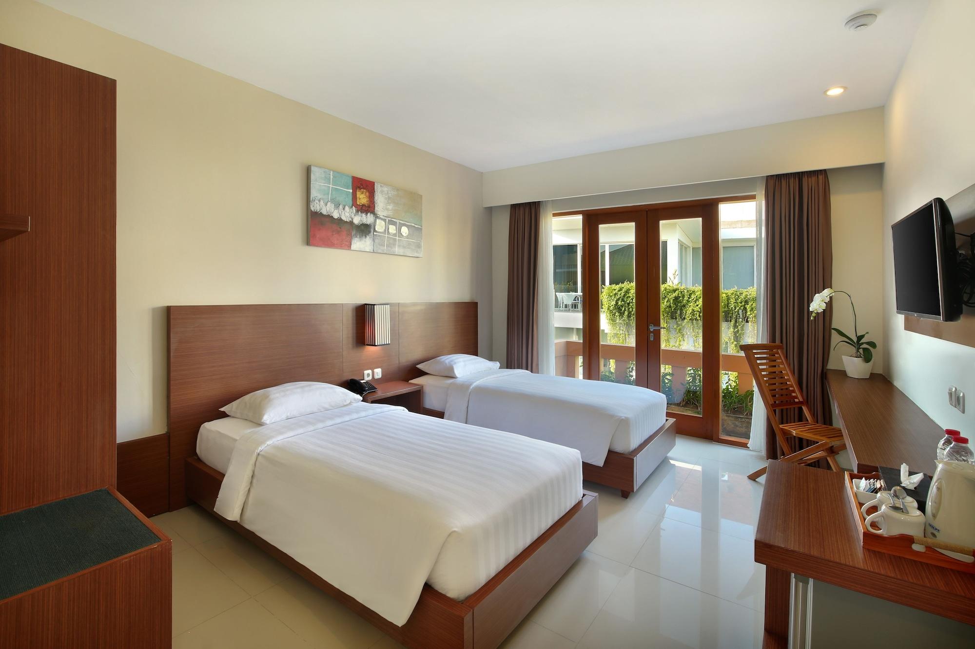 Bali Chaya Hotel Legian Екстериор снимка